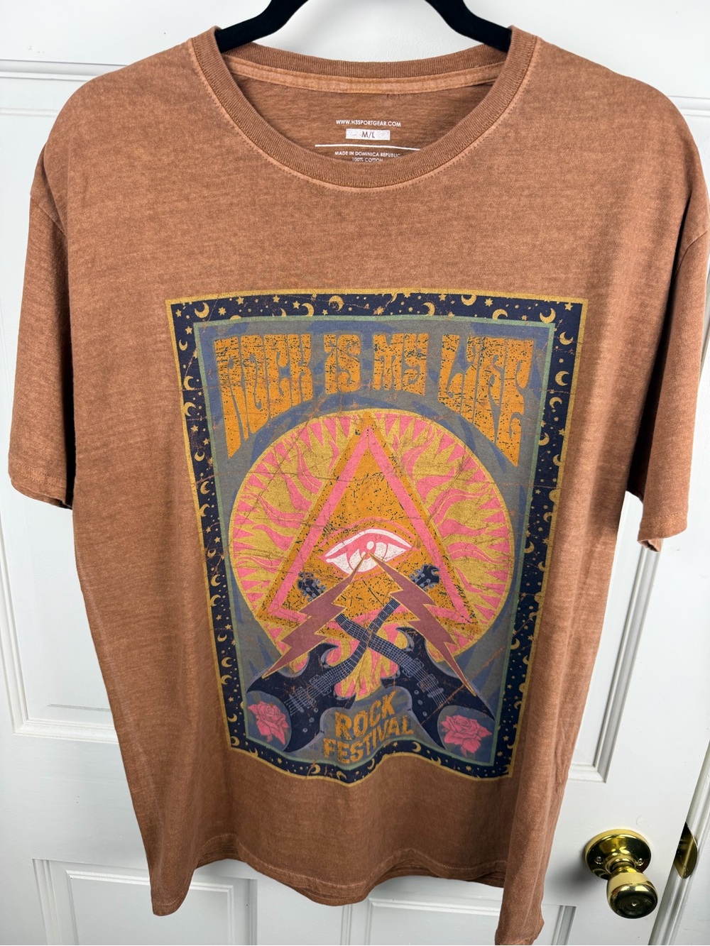 NWOT Graphic Rock Festival Tee in Rust Brown Pink Floyd summer tour